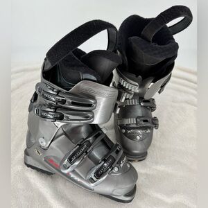 Nordica T3.1 W 230 MP - J05 - W06 Women's Downhill Ski Boots